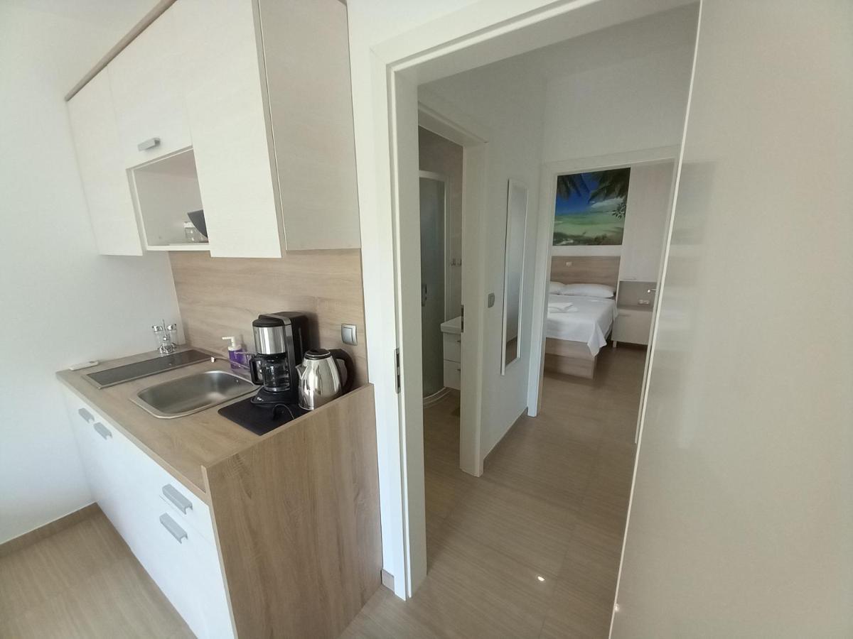 Apartmani Tropical Vodice Ngoại thất bức ảnh
