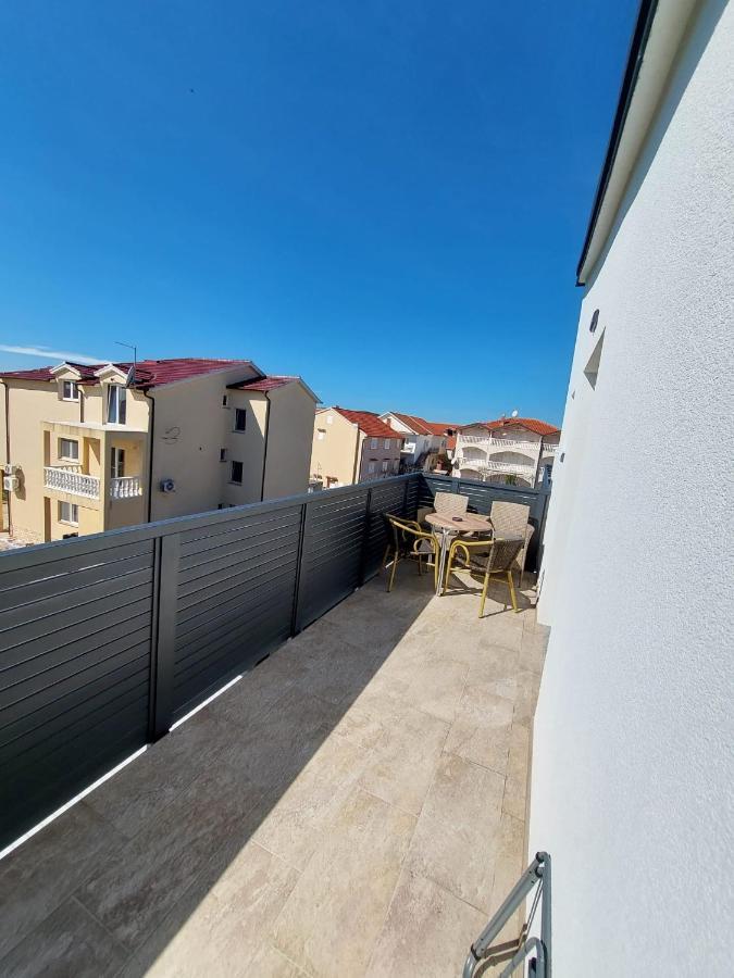 Apartmani Tropical Vodice Ngoại thất bức ảnh
