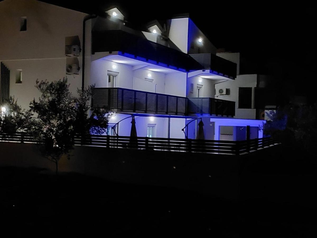 Apartmani Tropical Vodice Ngoại thất bức ảnh