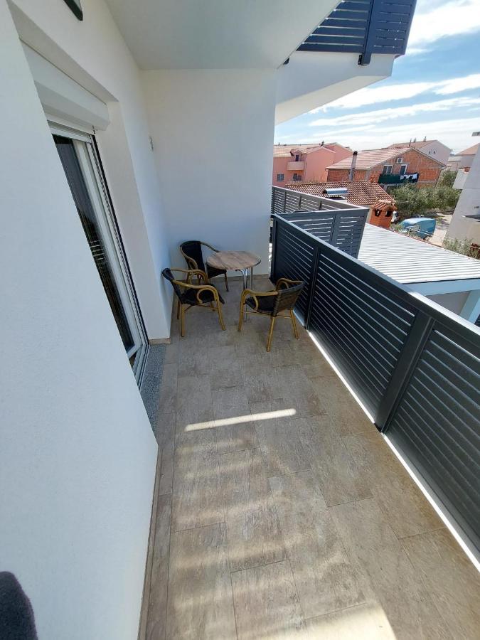 Apartmani Tropical Vodice Ngoại thất bức ảnh
